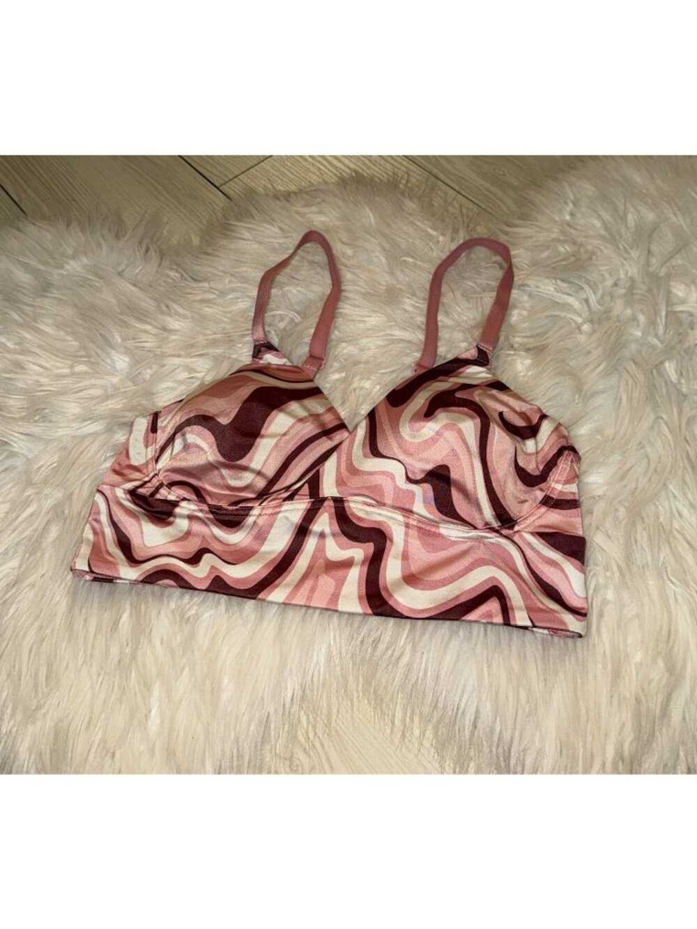 Adore Me 09741 Sports Bra Low Support Crossover V-Neck WF Womens S Small Pink
